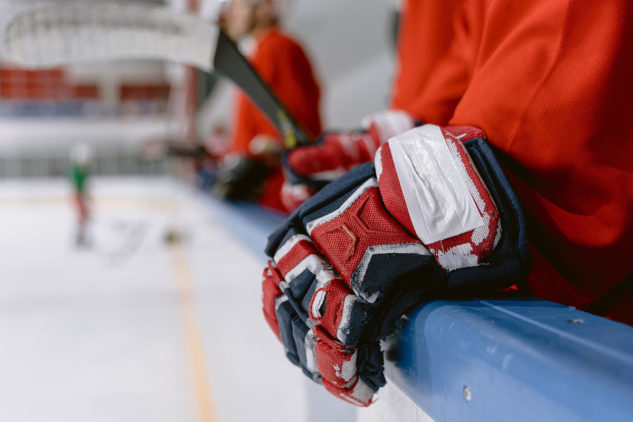 Péče o hokejovou výstroj prodlouží její životnost a zlepší váš výkon.